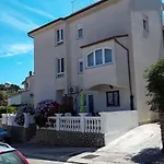 In By Interhome Mali Losinj