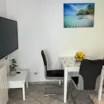 In By Interhome Apartman *