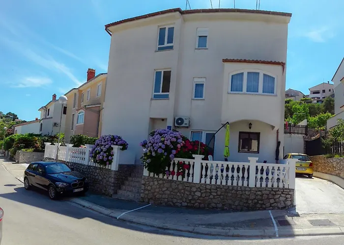 Apartamento In By Interhome Mali Lošinj