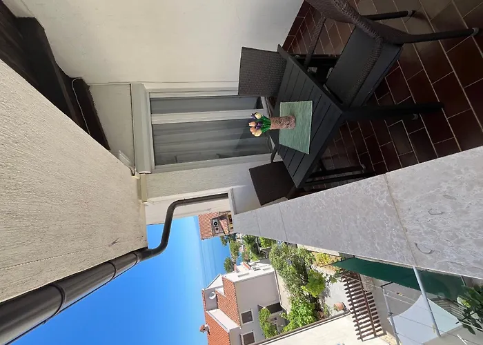 In By Interhome Apartamento
