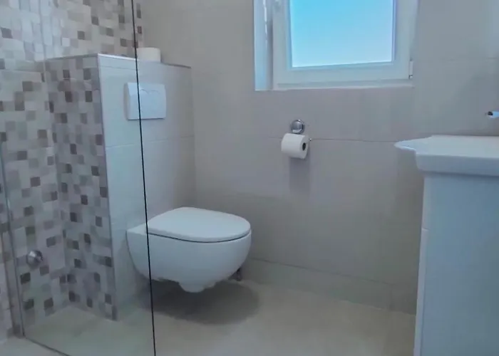 In By Interhome Apartamento Mali Lošinj